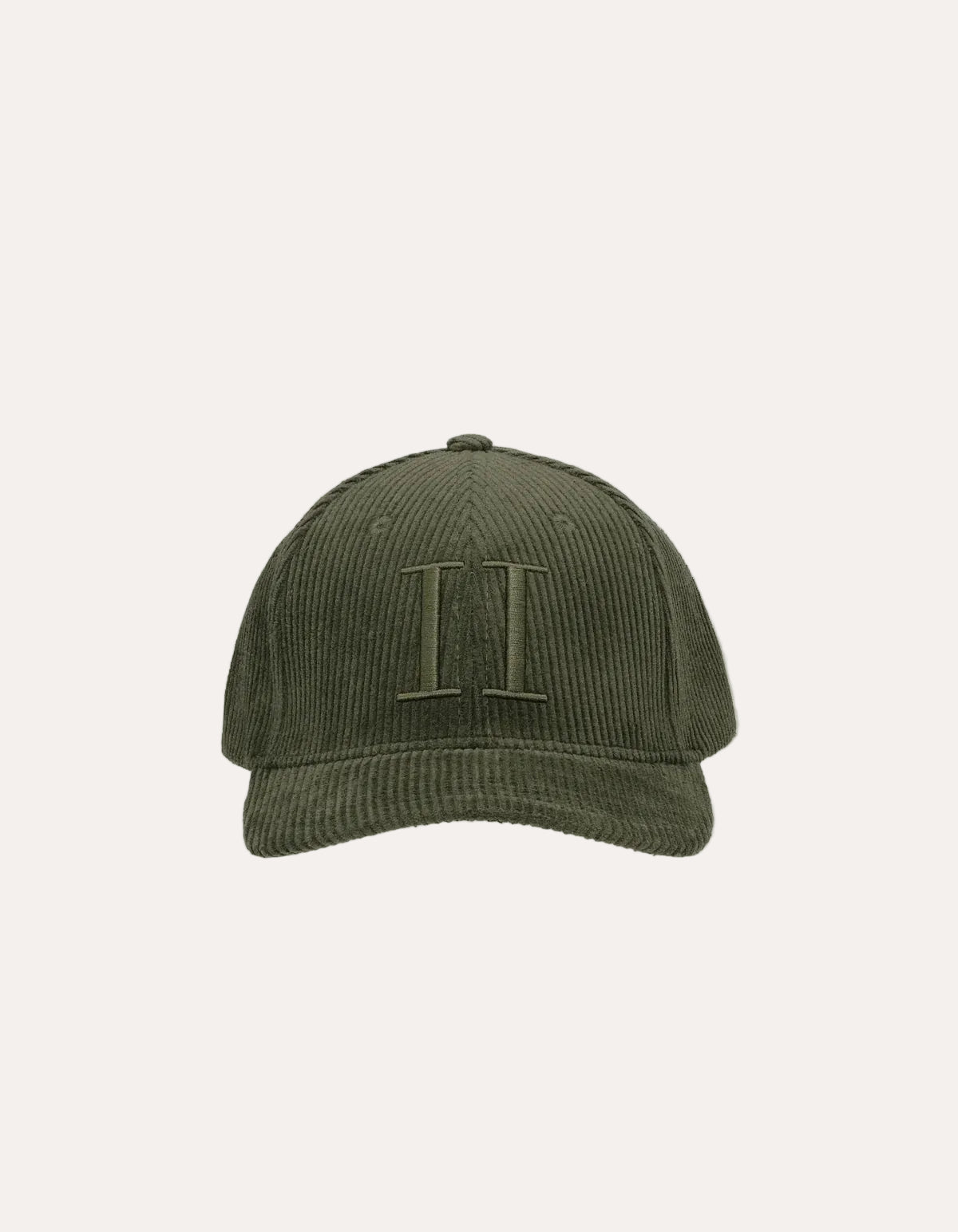 Core Corduroy Baseball Cap Duffel Bag - packshot