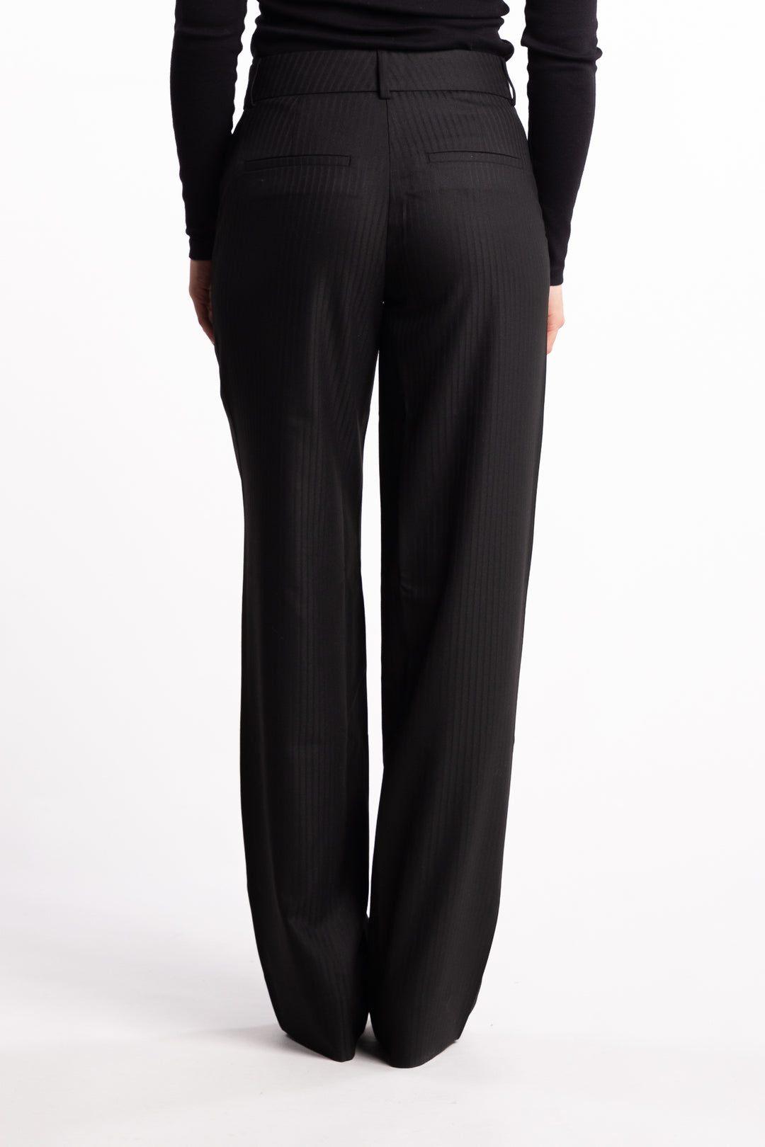 DenaFV 096 - Raven Jacquard Stripe