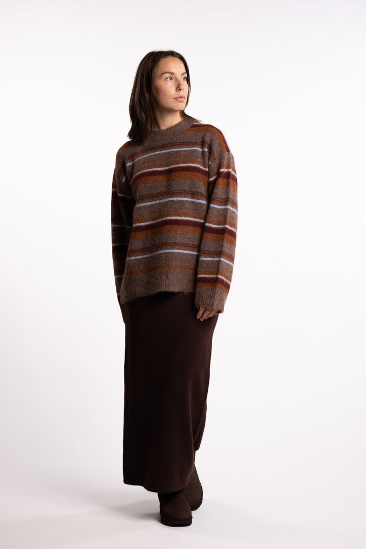 Fluffy Stripe Crew - Brown Stripe