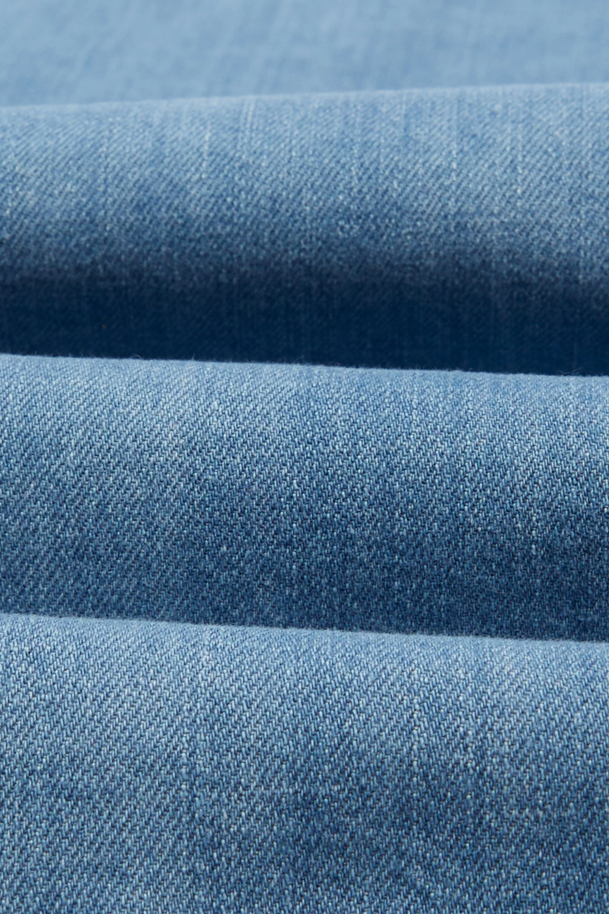 Denim Two-Pocket Western Shirt Bleach Wash