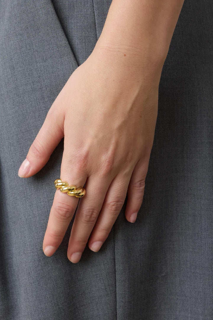 The Christine Ring - Gold