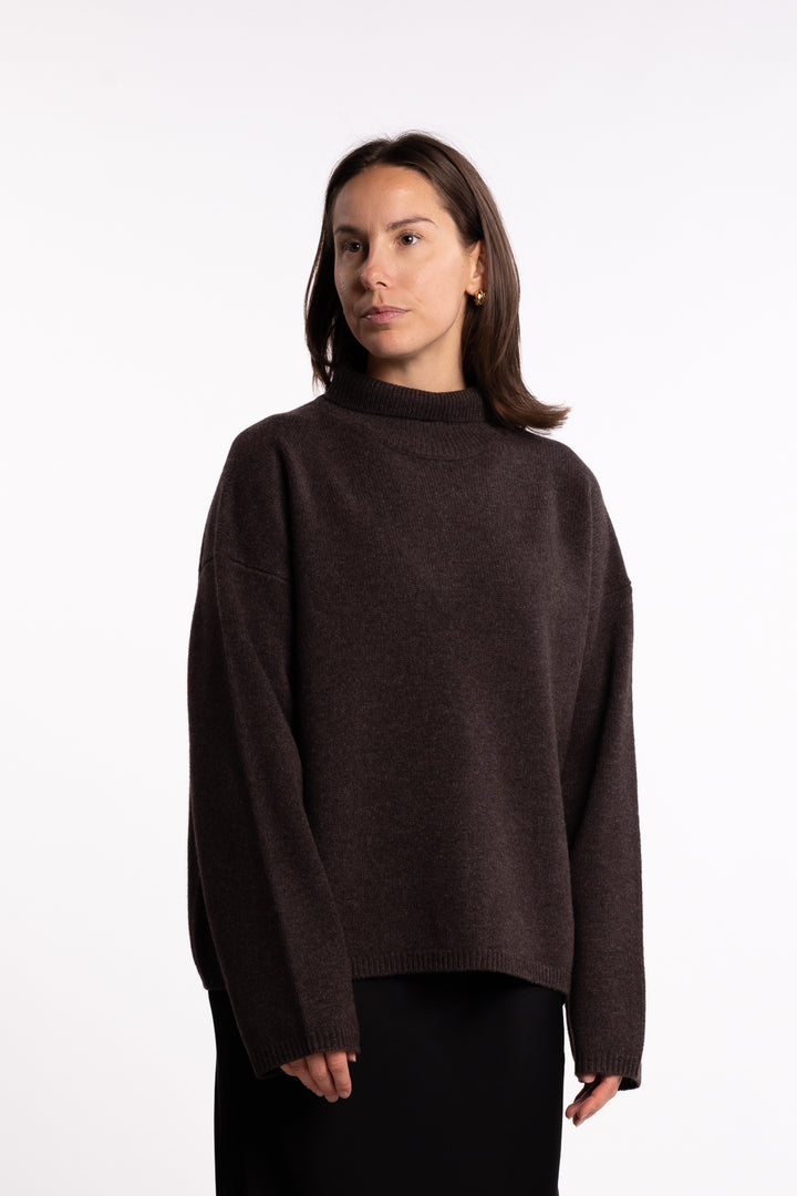 Chunky Turtleneck- Coffee