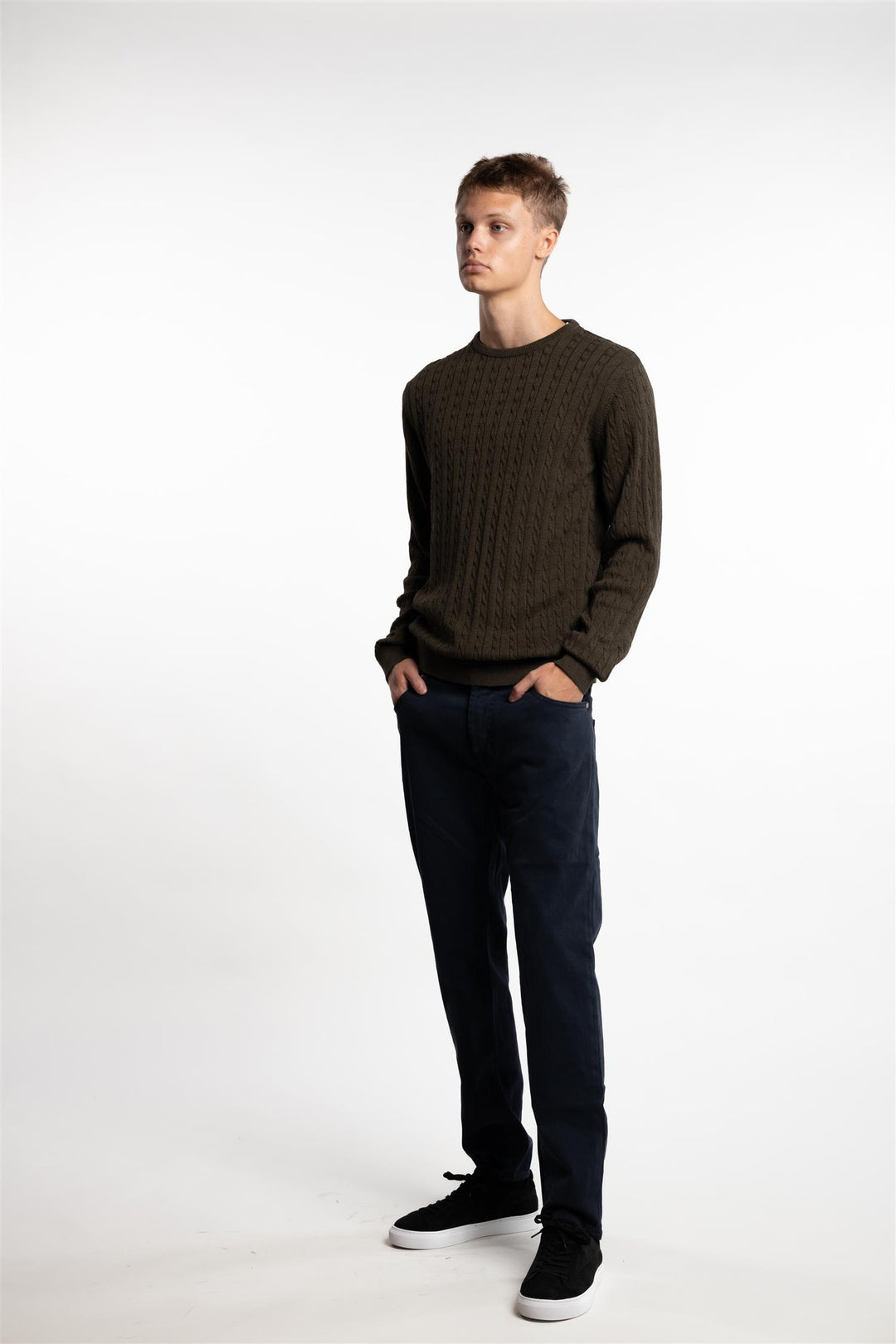 O-neck Cable Knit Army Mel