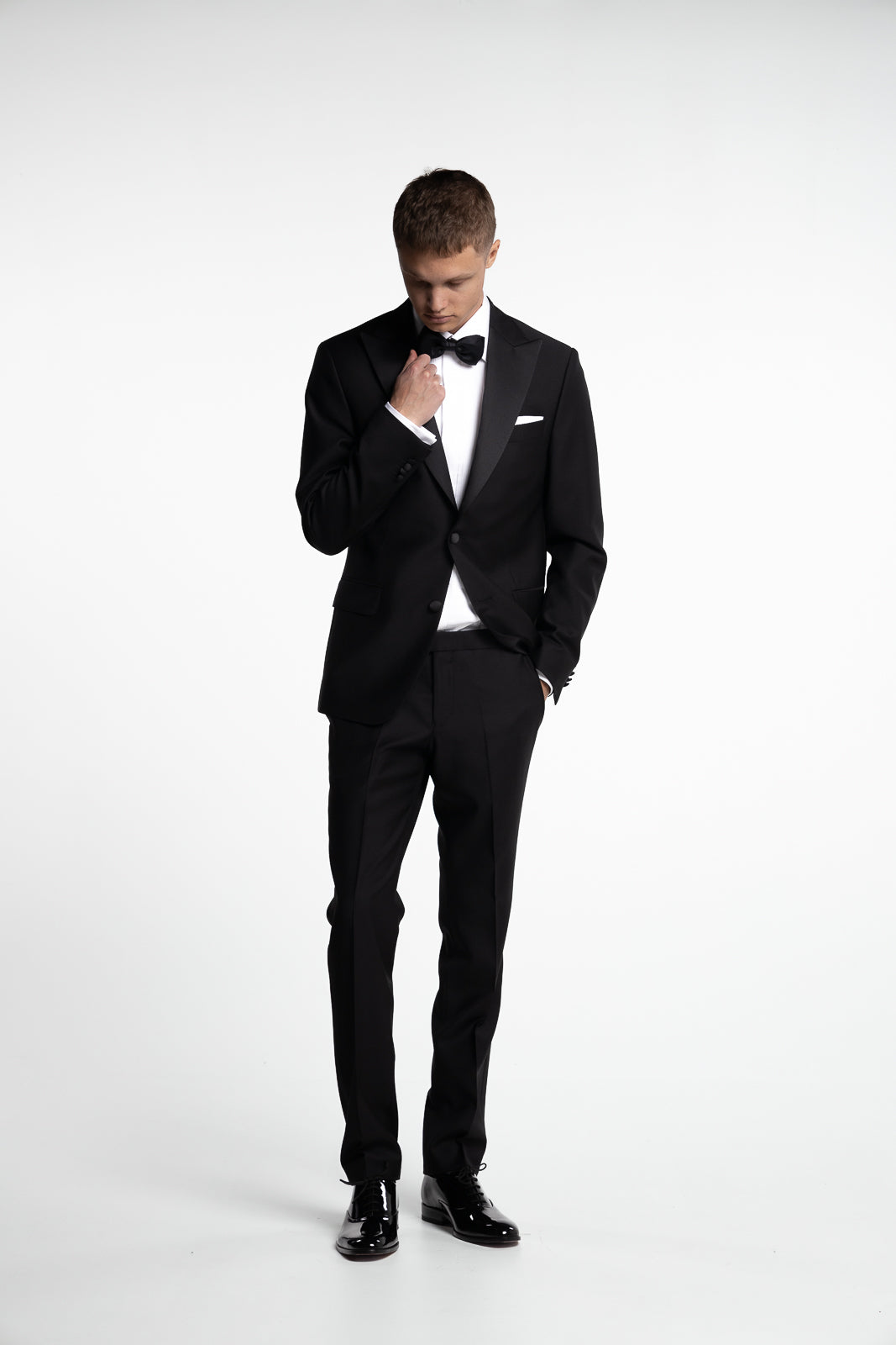 Elder Slim Fit Tuxedo Blazer Black