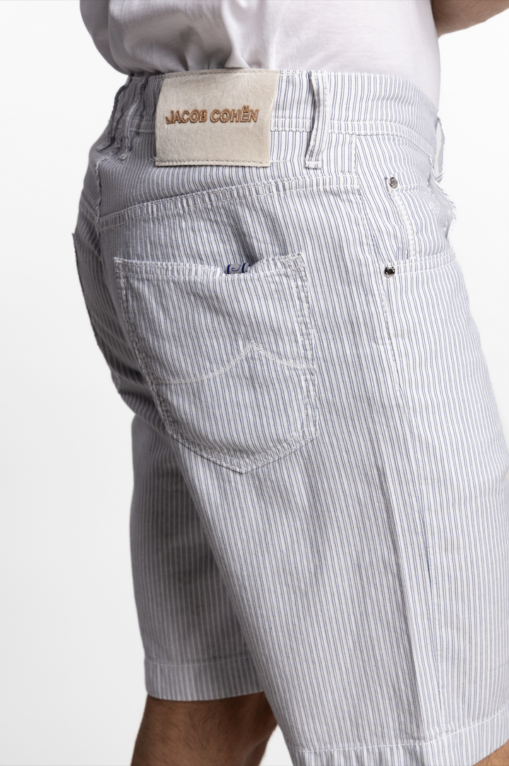Nicolas Slim Fit Shorts White/Blue Stripes