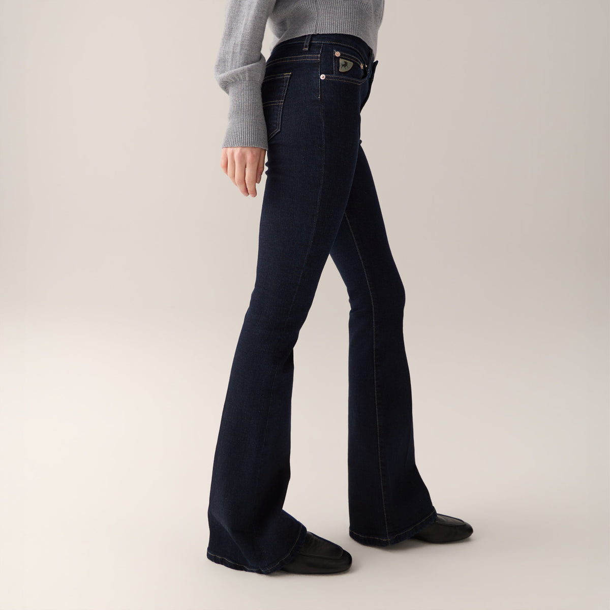 Raval - deeply rinse, Lois jeans, modellbilde 2
