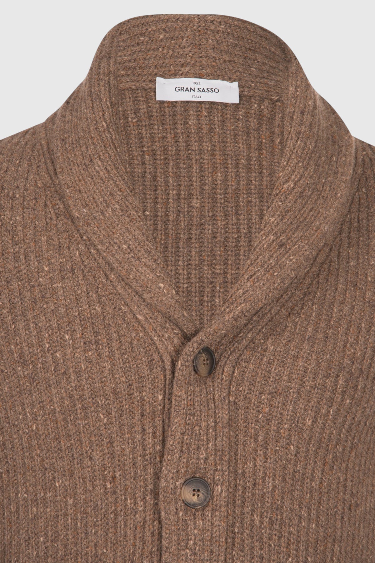 Virgin Wool/Cashmere Cardigan Brown - collar detail