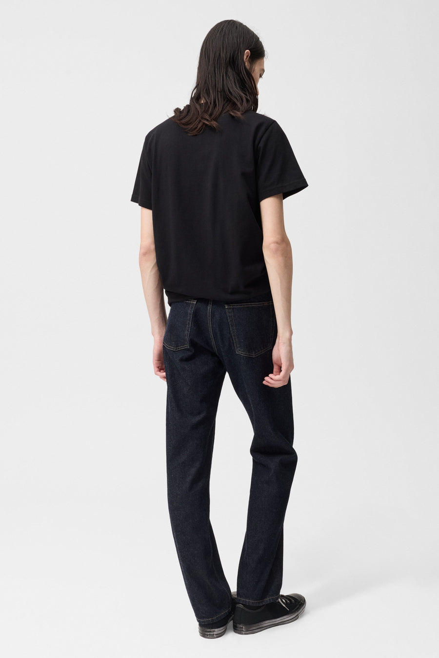 Fuller Regular Straight Fit Jeans Indigo Rinse - modellbilde ben