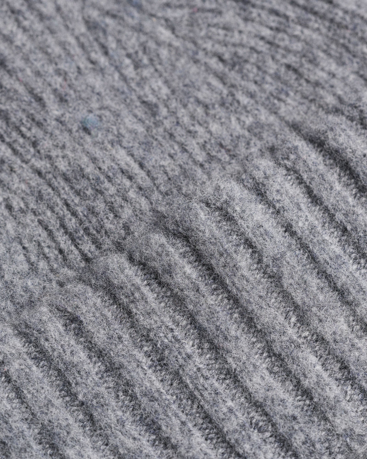 Shaggy Beanie Grey