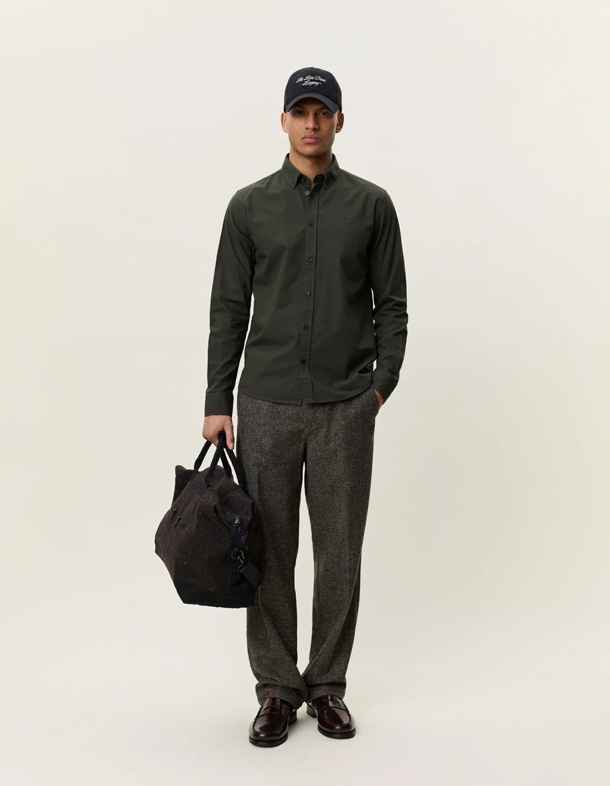 Light Oxford Shirt Rosin Green - modellbilde