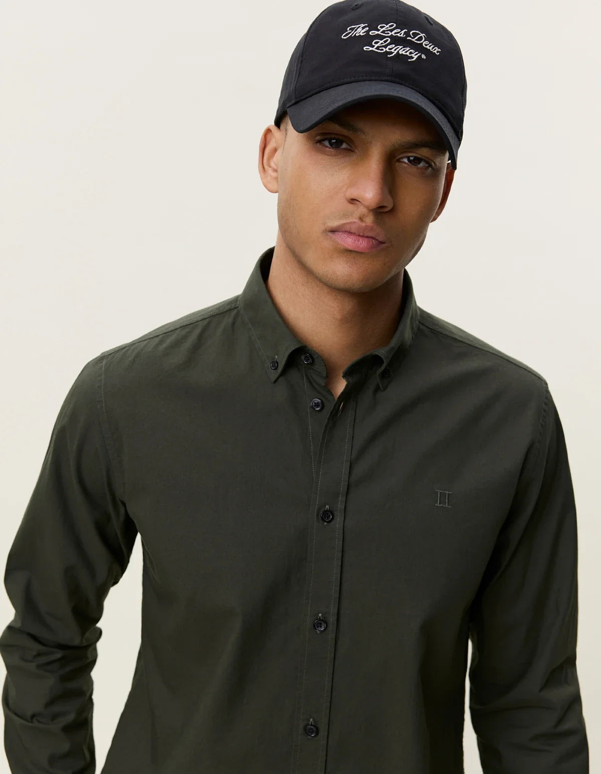 Light Oxford Shirt Rosin Green - modellbilde