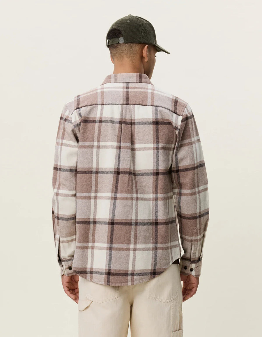 Check Flannel Shirt Caribou - modellbilde
