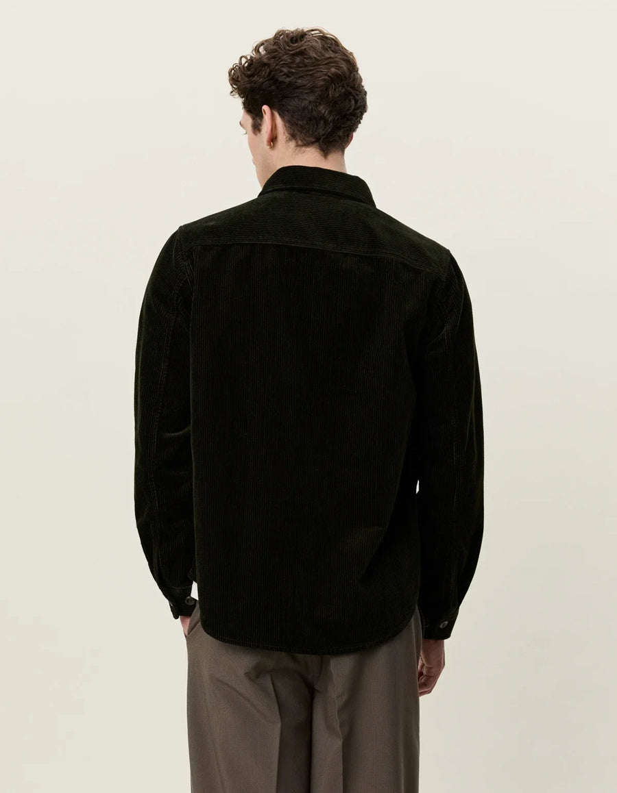 Corduroy Overshirt Rosin Green - modellbilde