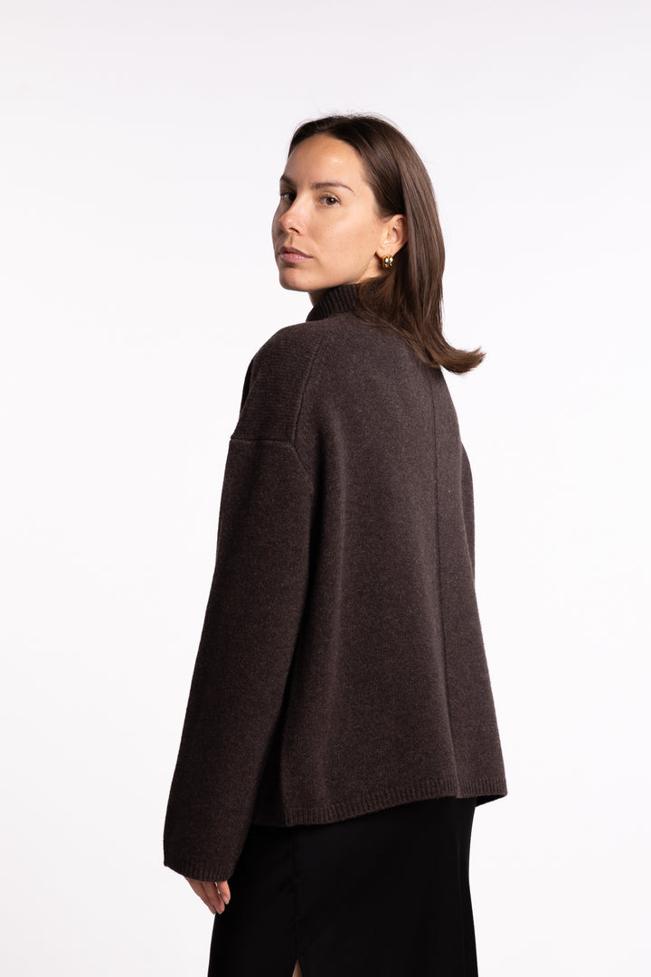 Chunky Turtleneck- Coffee