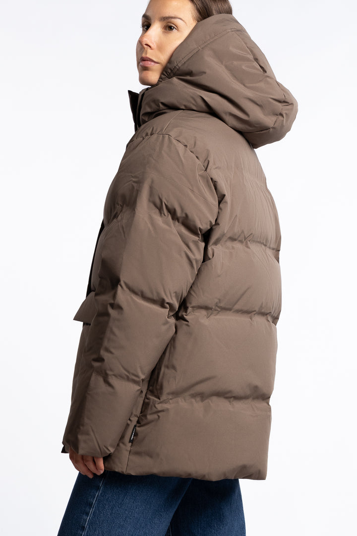 Besseggen Down Jacket- Taupe