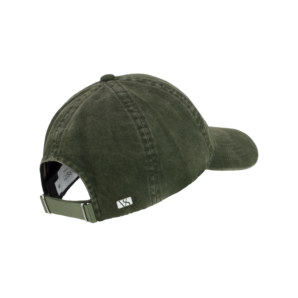 Legacy Soft Washed Cotton Green caps fra Varsity, bakside med justerbar stropp