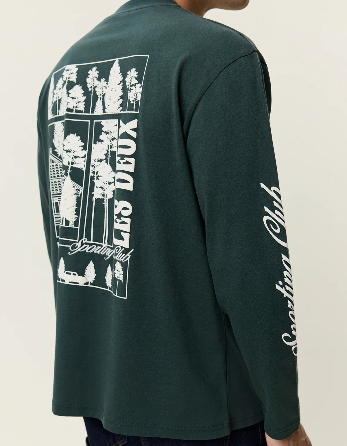 Woods LS T-Shirt Darkest Spruce Green - modell