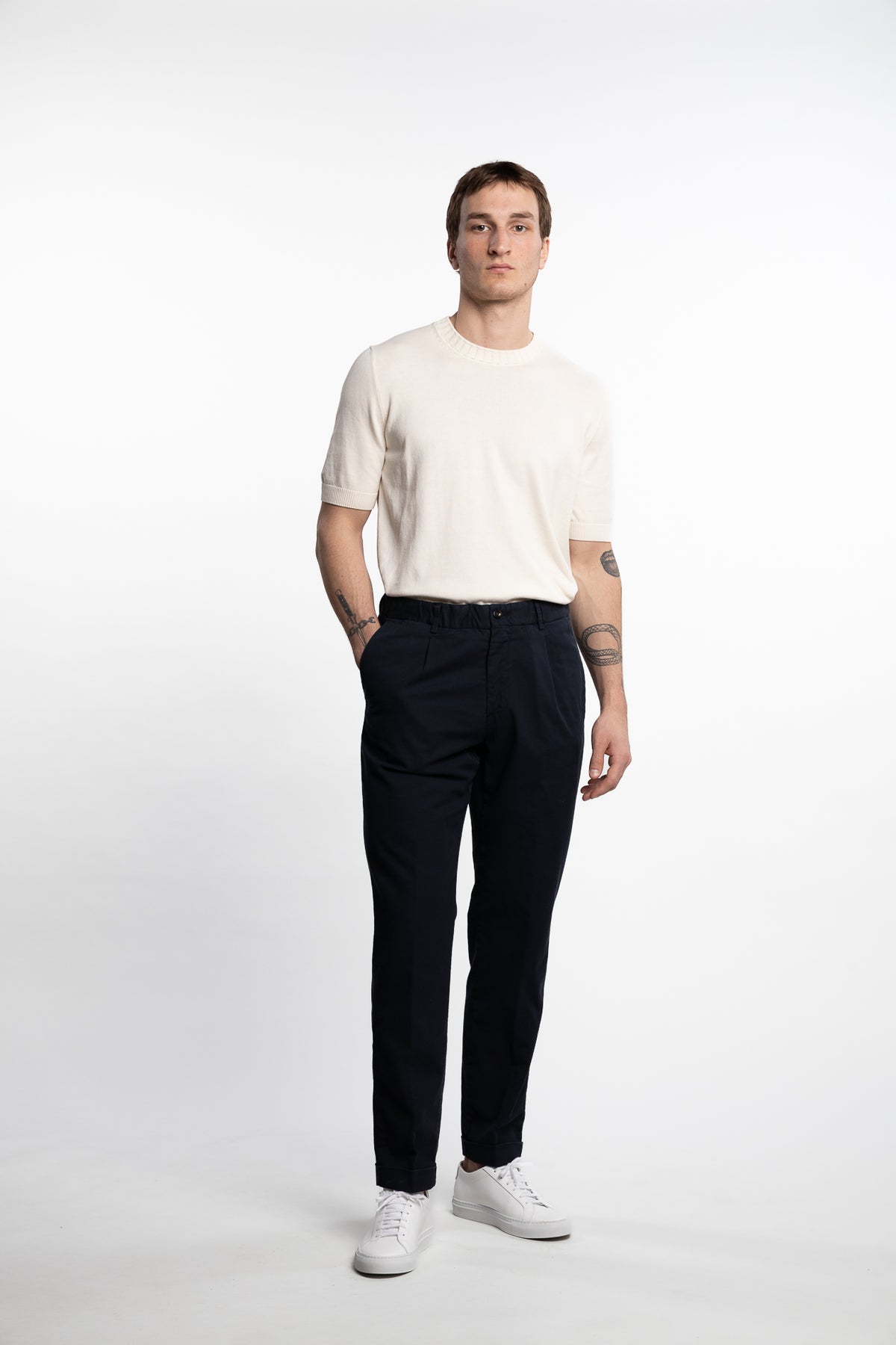 Capri Pleated Cotton/Linen Pant Navy