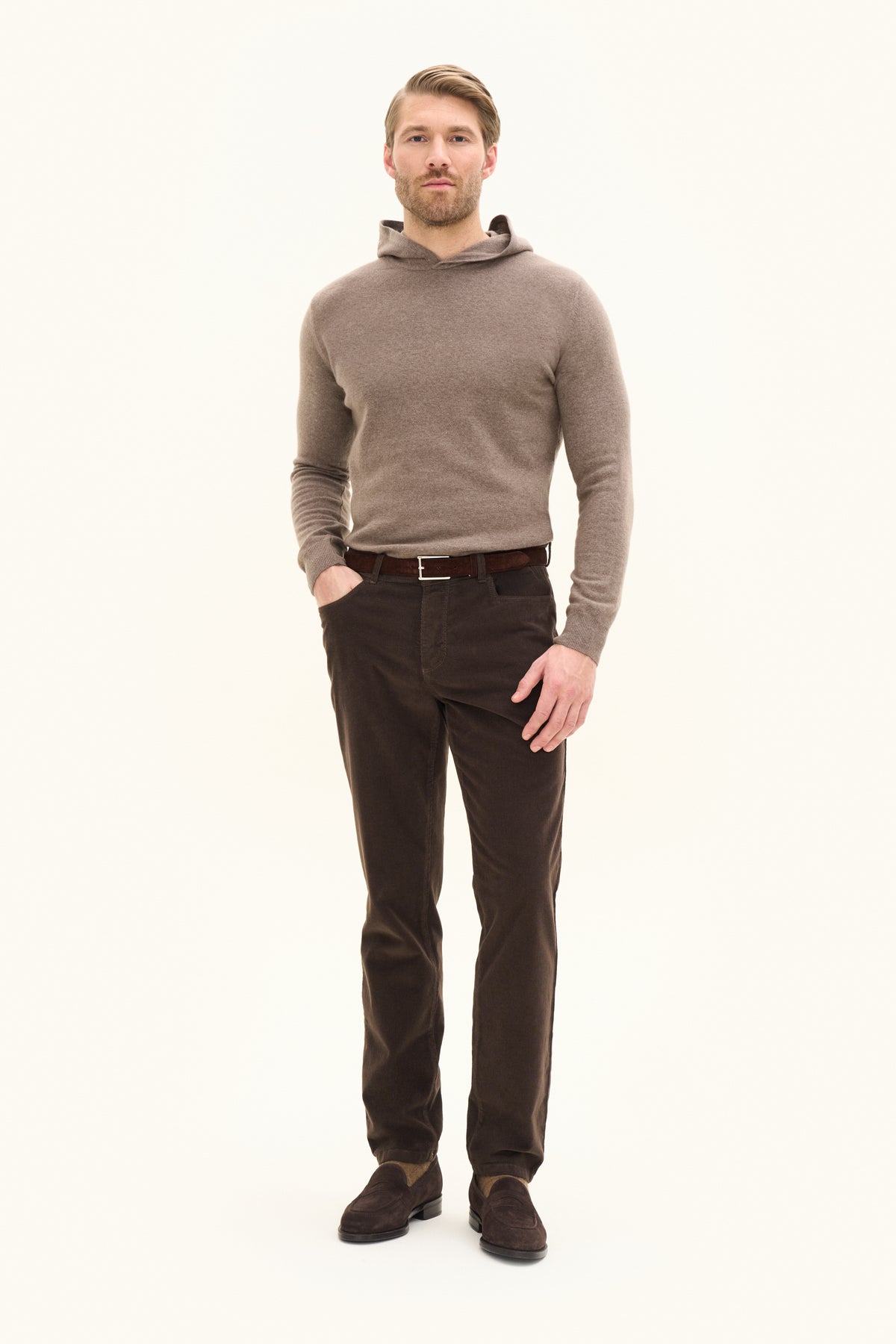 Pascal Wool/Cashmere Hoodie Walnut Beige - modellbilde 2