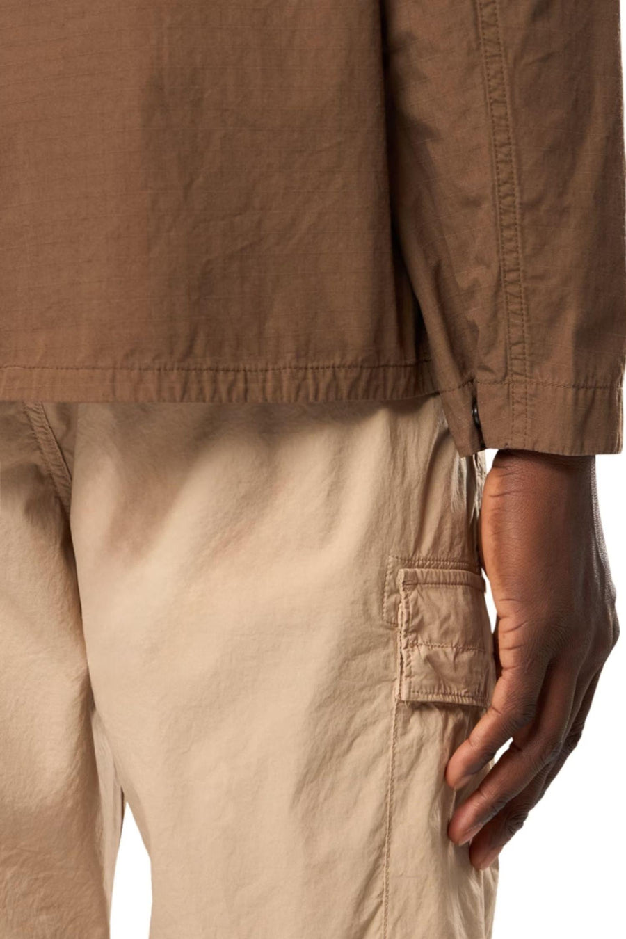 1200005 Comfort-fit zip-up Ripstop Overshirt With Pockets Brown