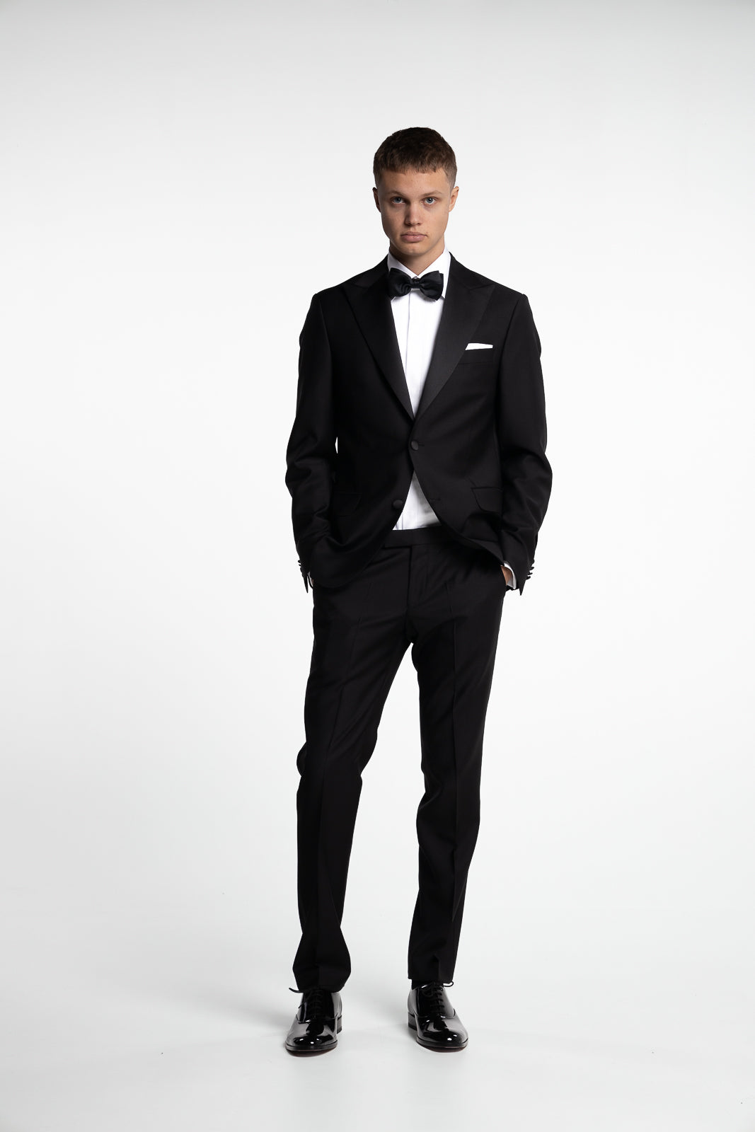 Elder Slim Fit Tuxedo Blazer Black