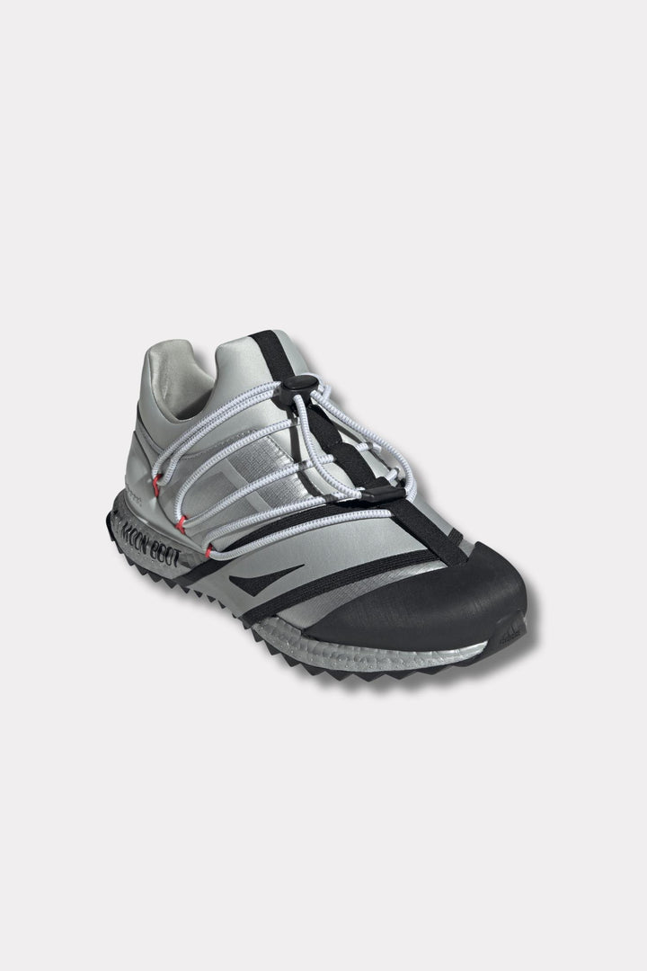 Adidas X Moon Boot UB JQ7847 Silvmt/Cblack/Selure