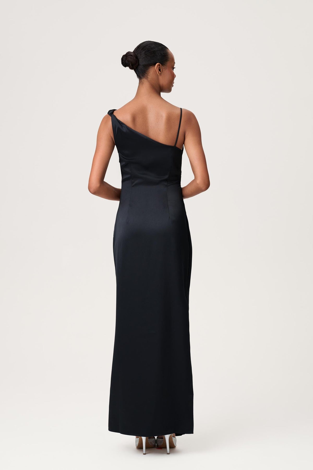 Adoore Almeria Dress Black - modellbilde