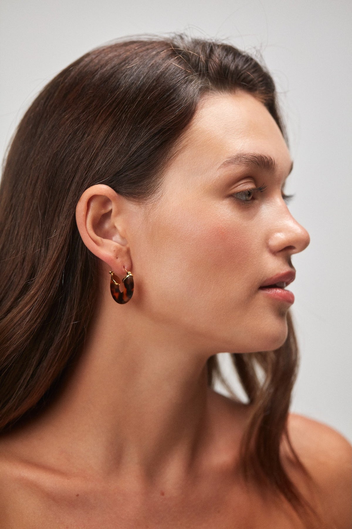 Big Swell Hoops - Golden Tortoise, modellbilde