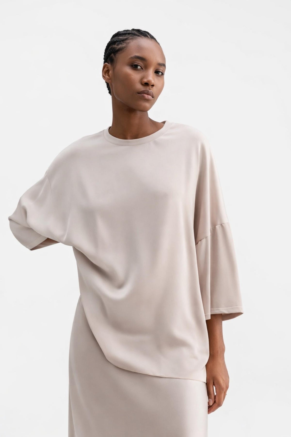 Thess Silk Tee Greige