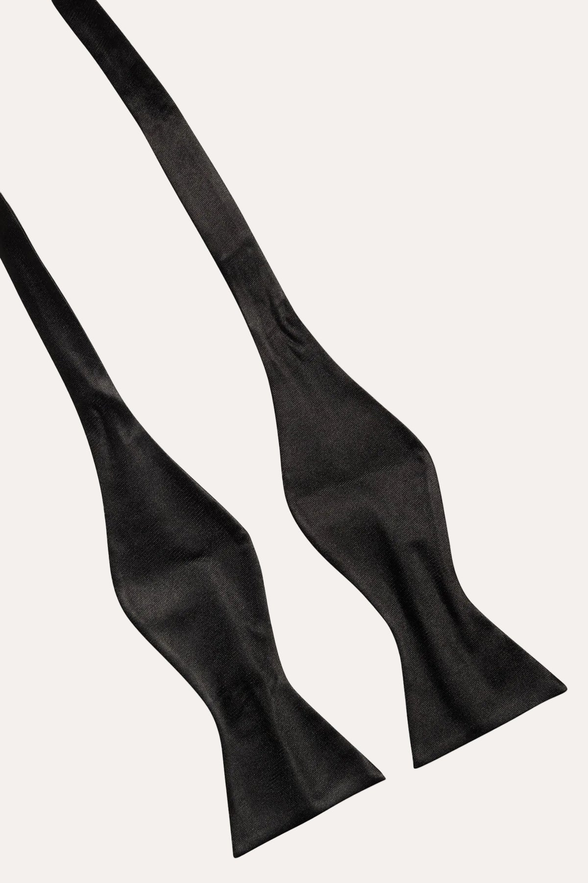 Bow Tie, Self Tie Black