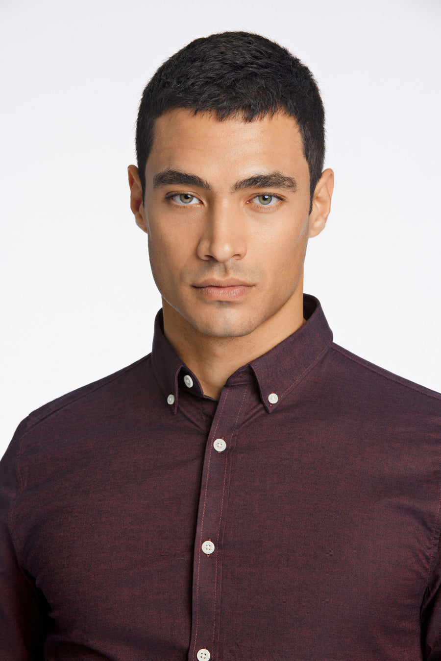 Oxford Superflex Shirt L/S Deep Red Mix - detaljbilde modell