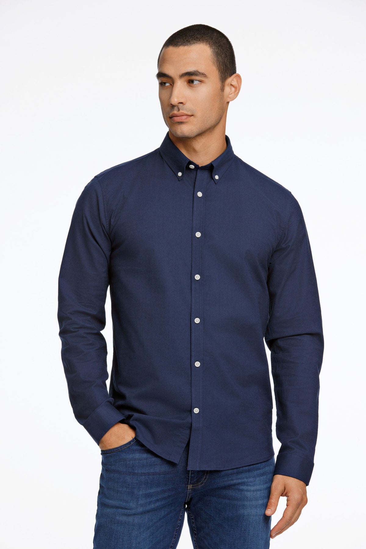 Oxford Superflex Shirt L/S Navy Mix - modellbilde overkropp forfra