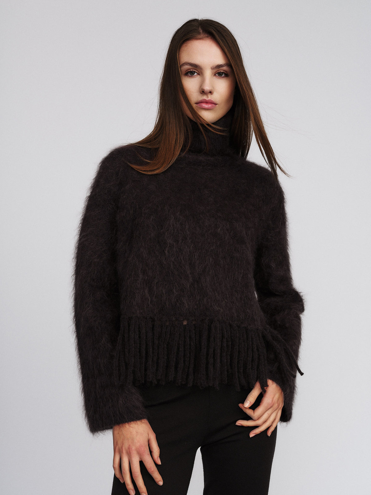 Milena Chunky Sweater Dark Brown - modellbilde