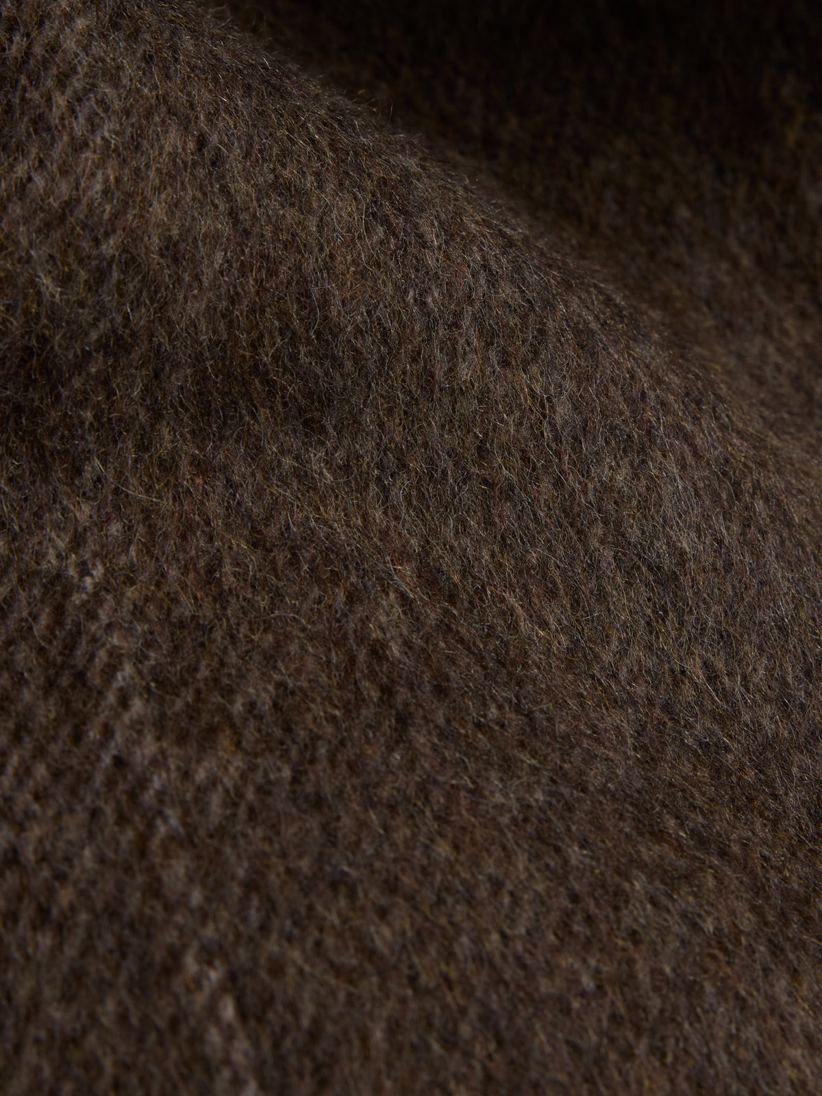 Clara Coat Dark Brown - nærbilde detalj