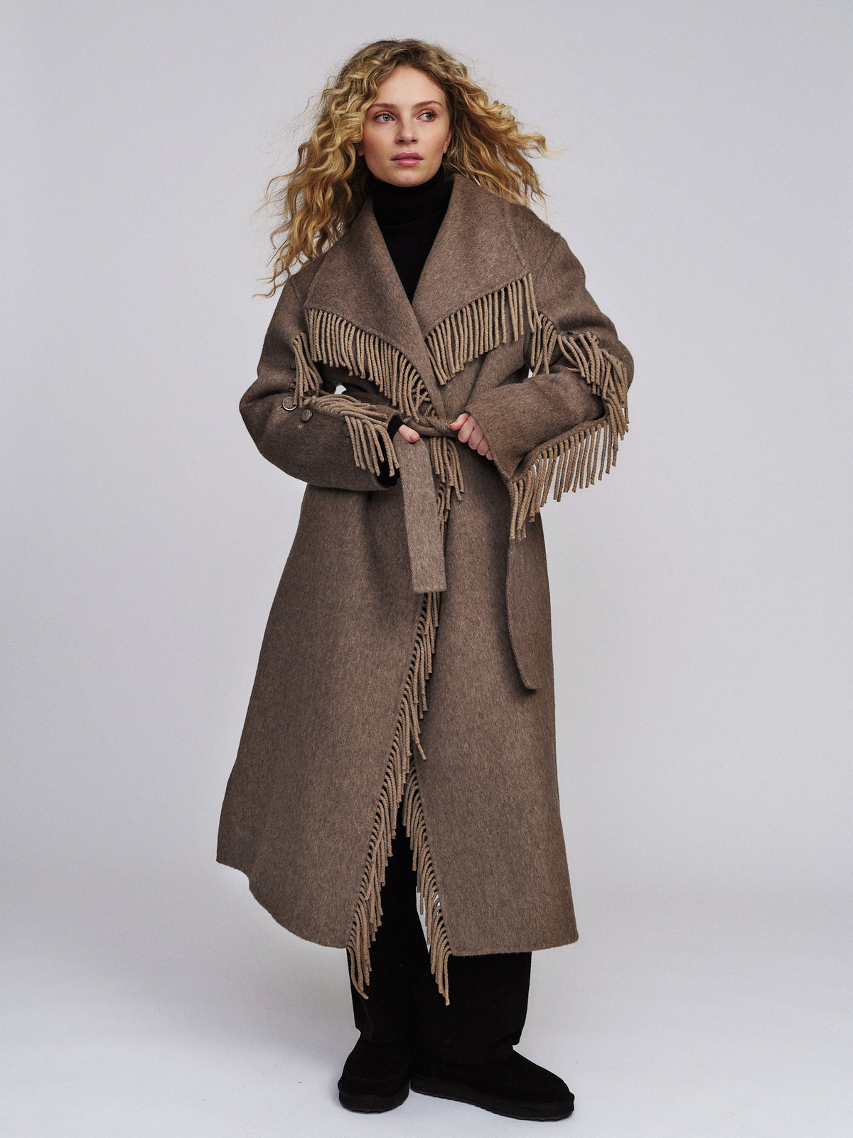 Heidi Coat Brown - modellbilde