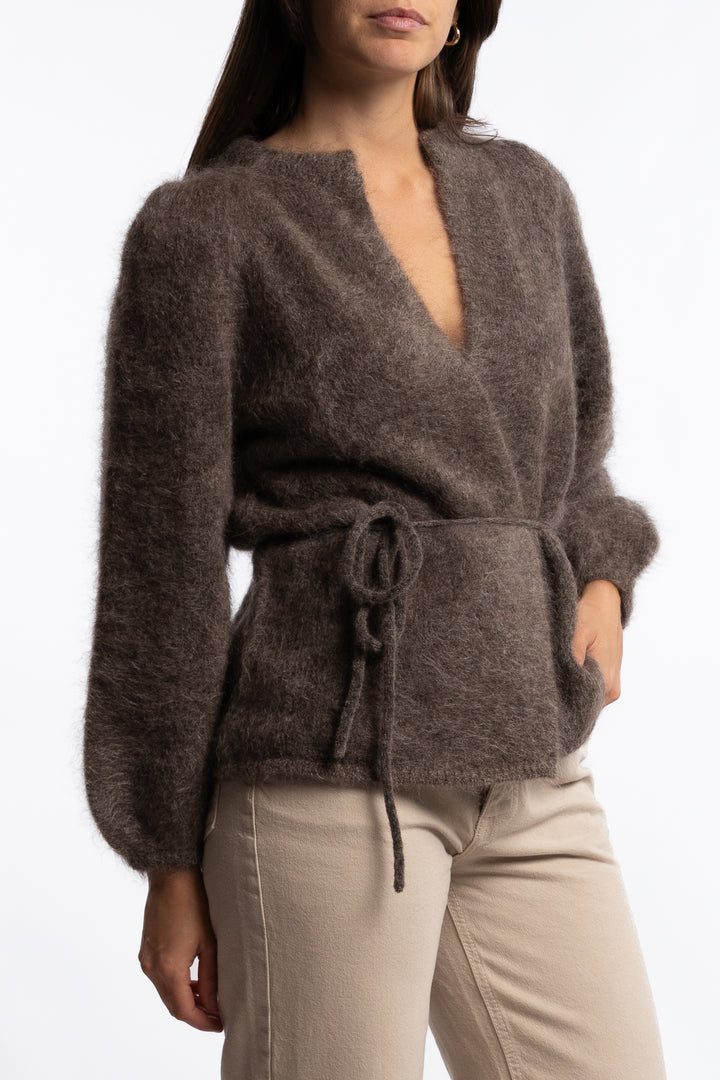 Fredrikke Chunky Cardigan- Brown