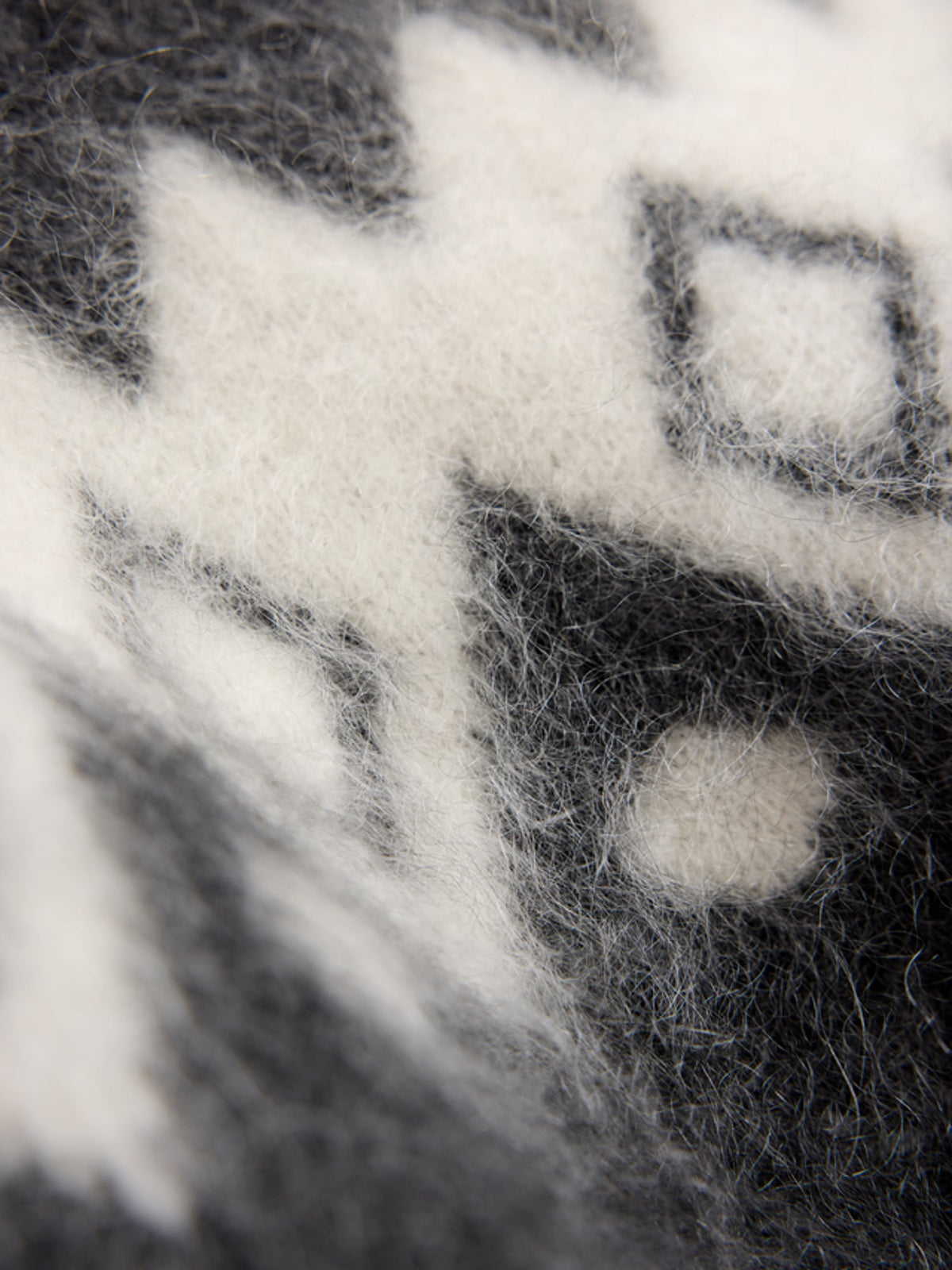 Kylie Chunky Sweather - Charcoal