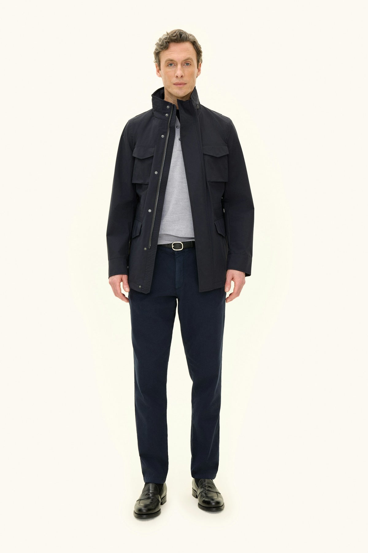 M-65 Nylon Shell Field Jacket Dark Blue - modellbilde