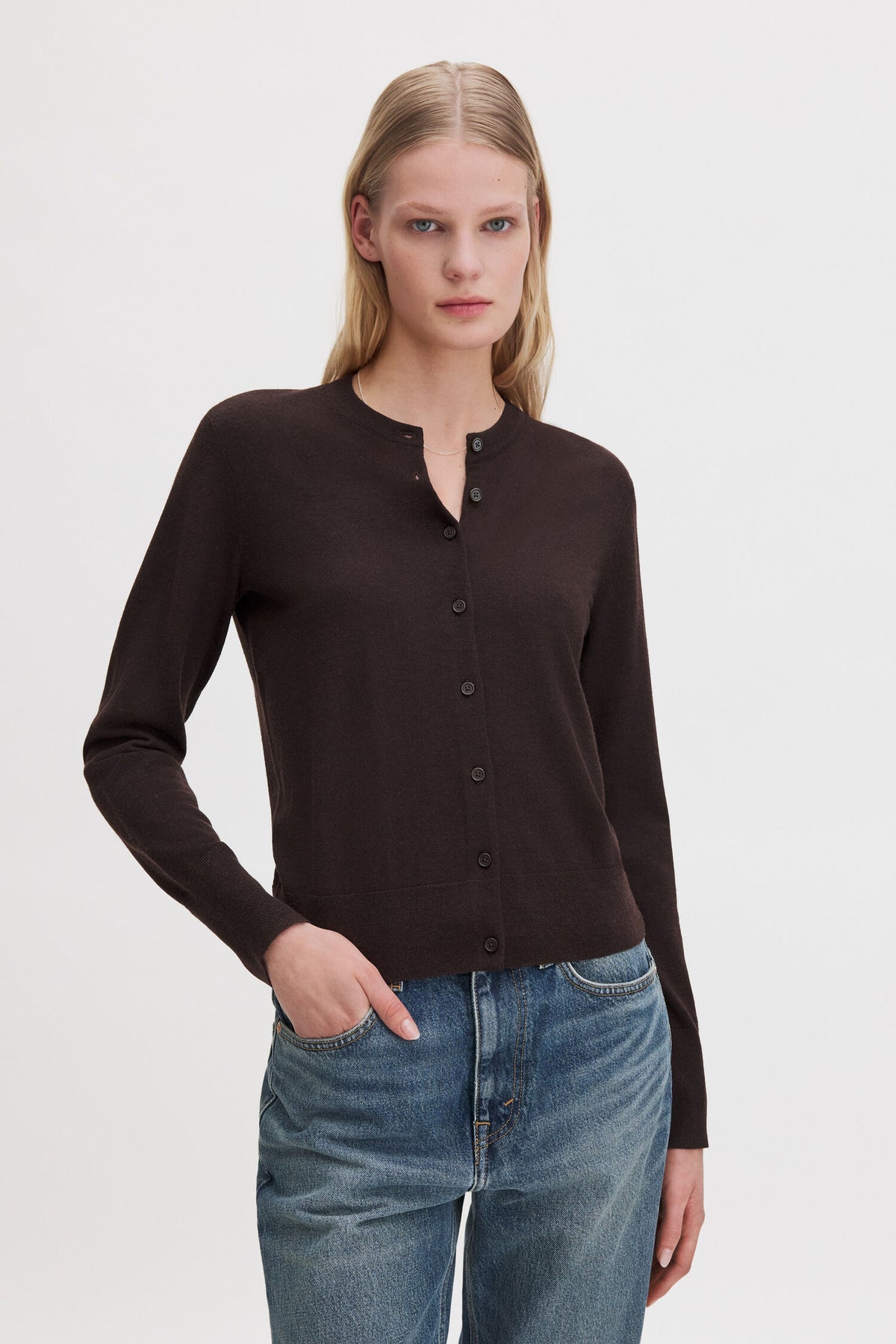 Merino Short Cardigan Dark Chocolate