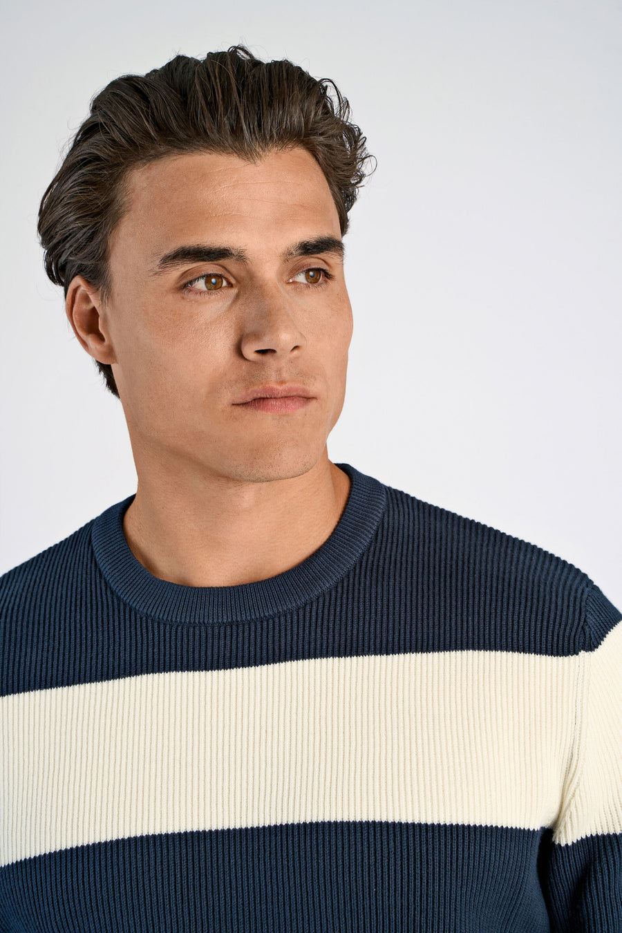 Rib Knitted Block Stripe Navy - detaljbilde