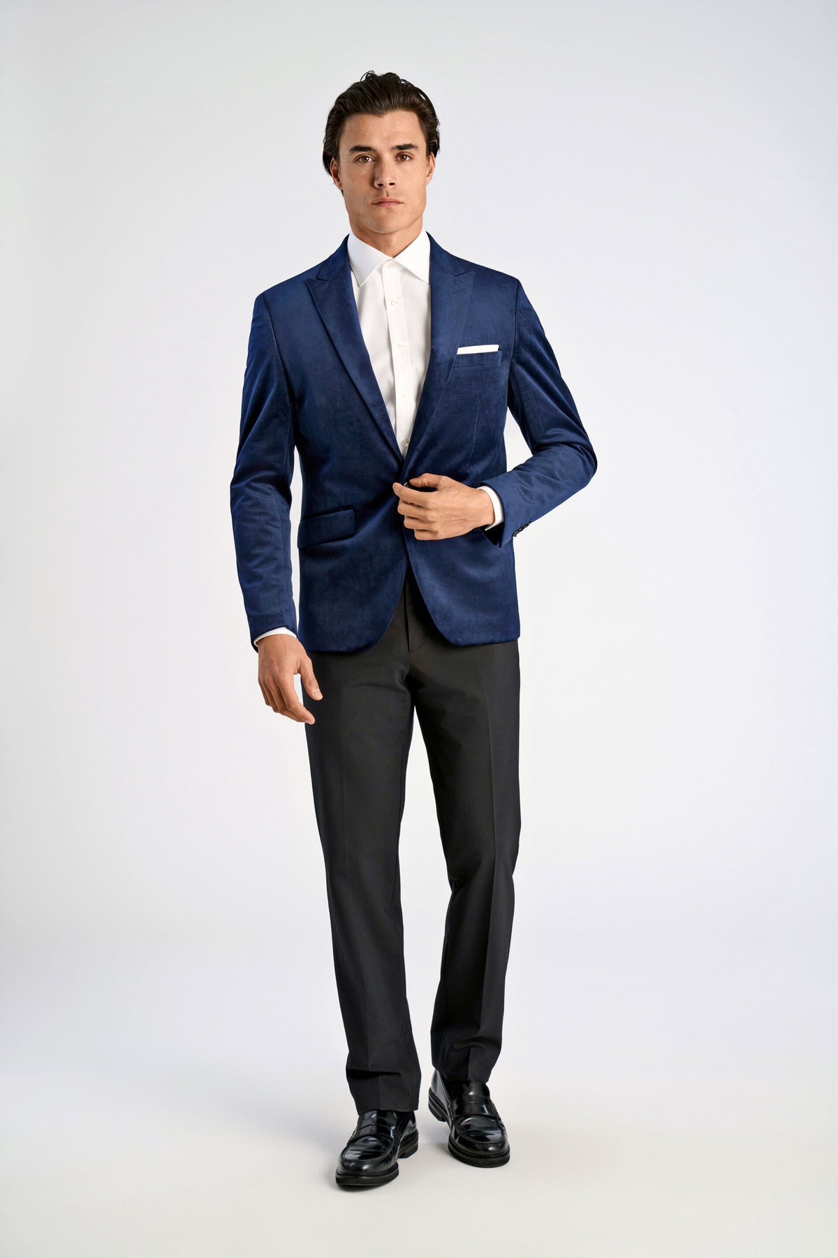 Velvet Blazer Dark Blue - modellbilde helfigur