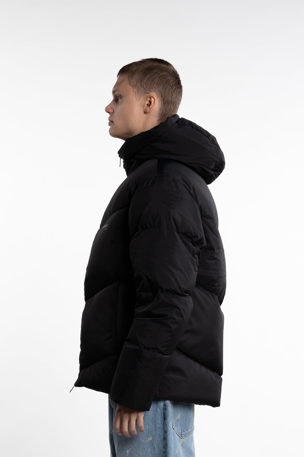 Peak Quilted Puffer Jacket Black