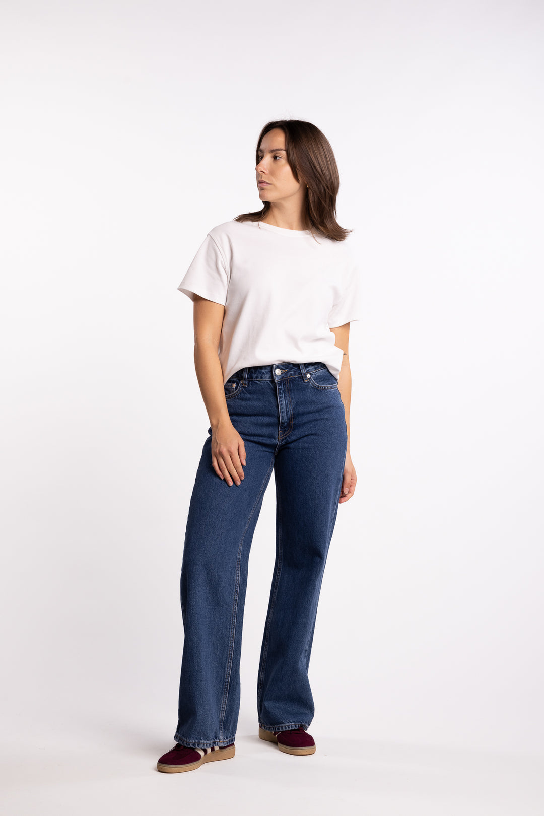 W Wide Jeans - Mid Blue