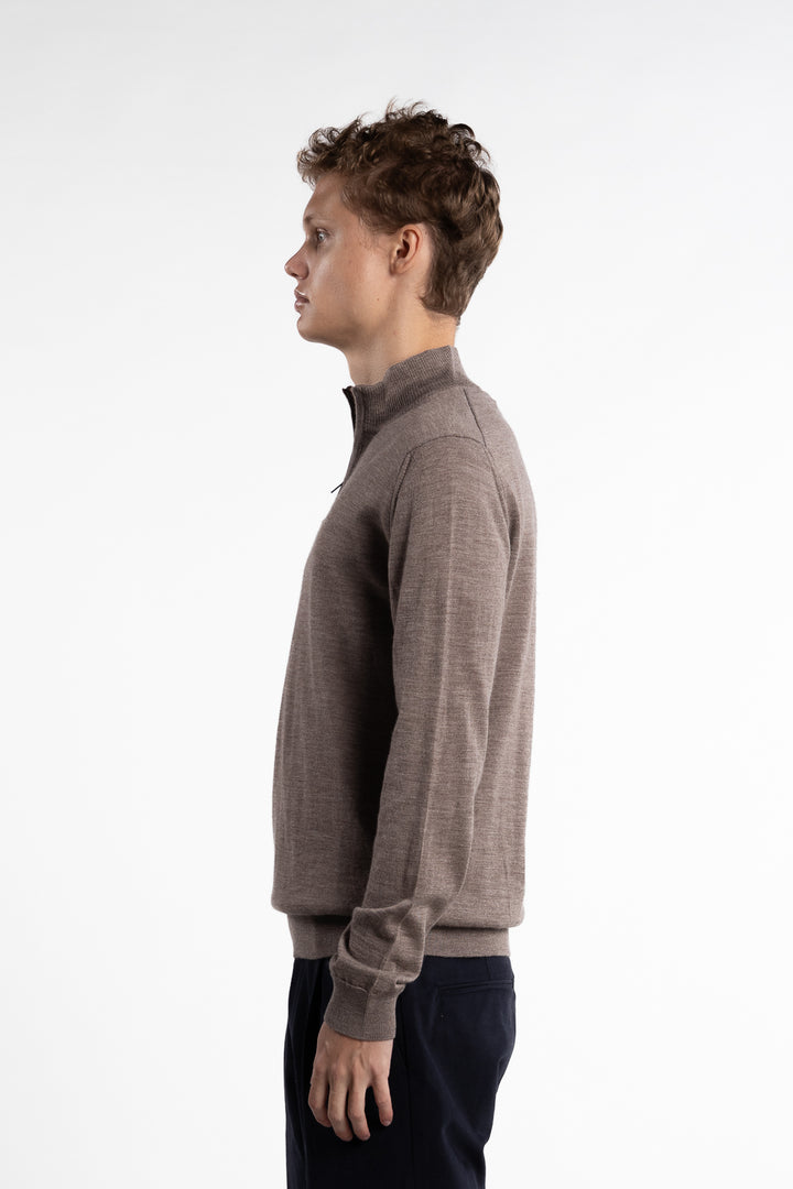 Extrafine Merino Sweater Half Zip Beige