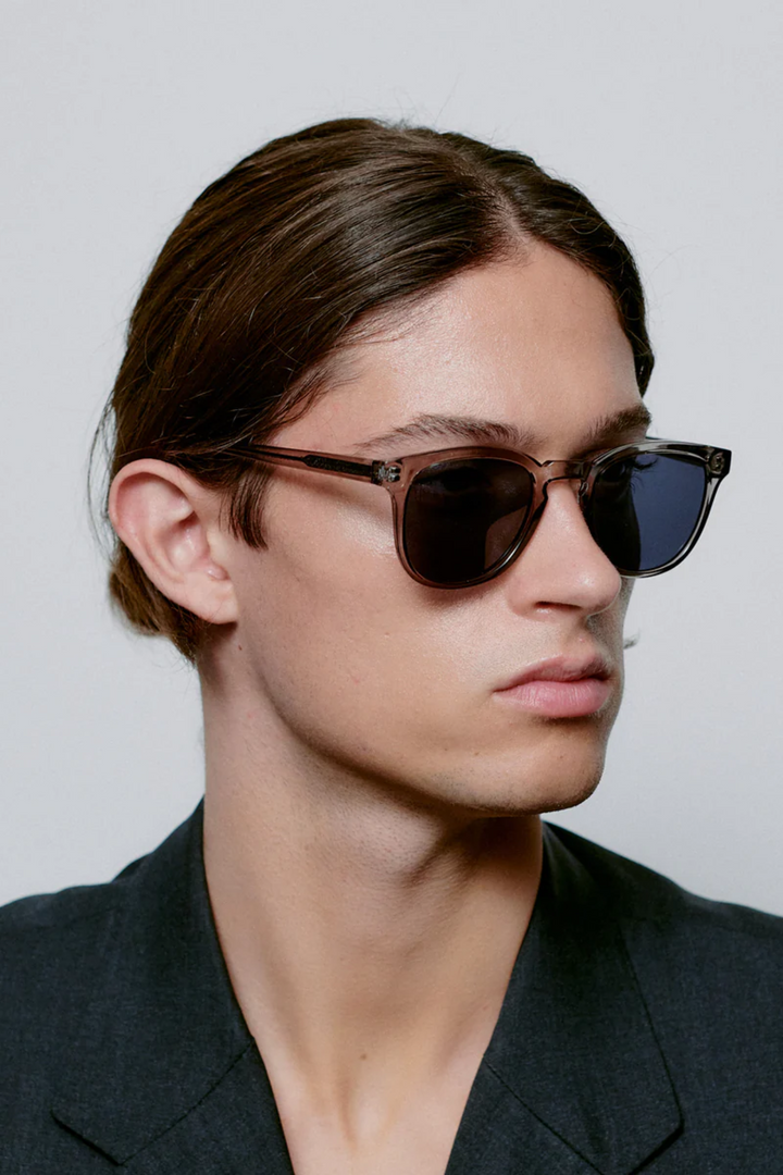 Bate Grey Transparent
