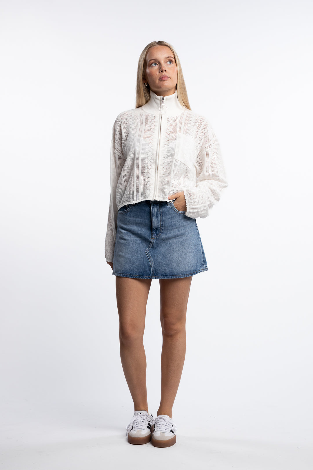 Tine Crochet Cardigan- White