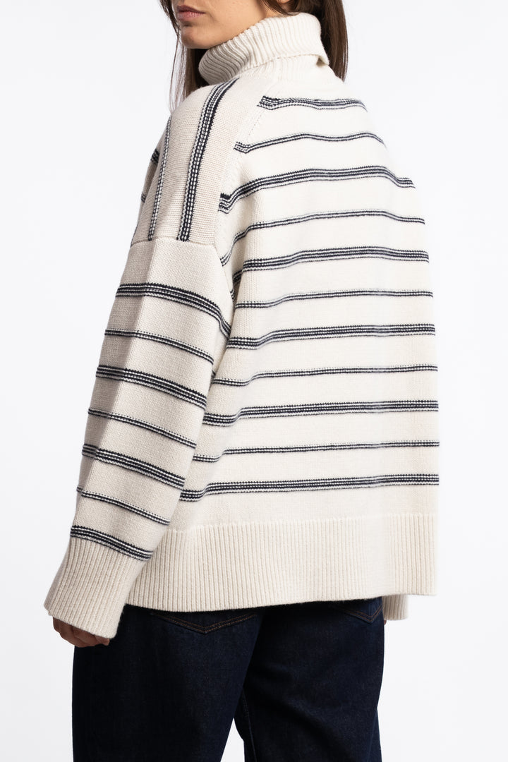 Sakeiku Stripe Turtleneck 11250 - Clear Cream St.
