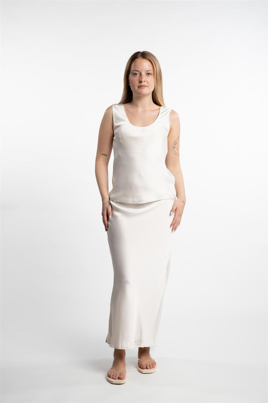 Saagneta Long Skirt 12956- Solitary Star