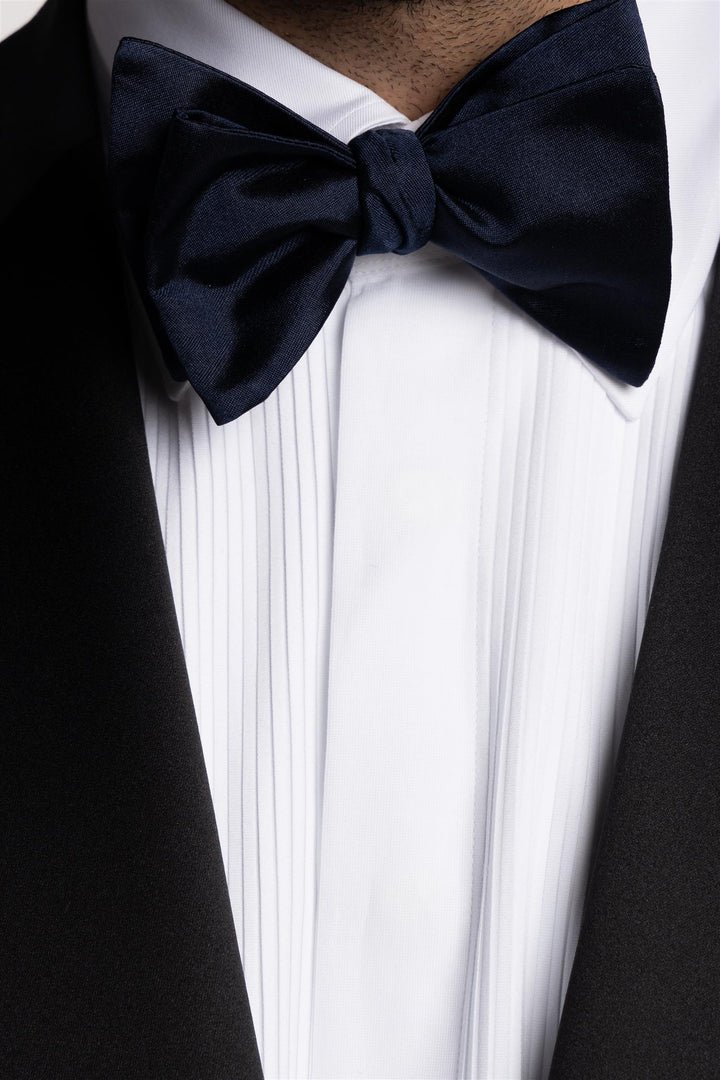 Self-Tie Bow Tie Navy