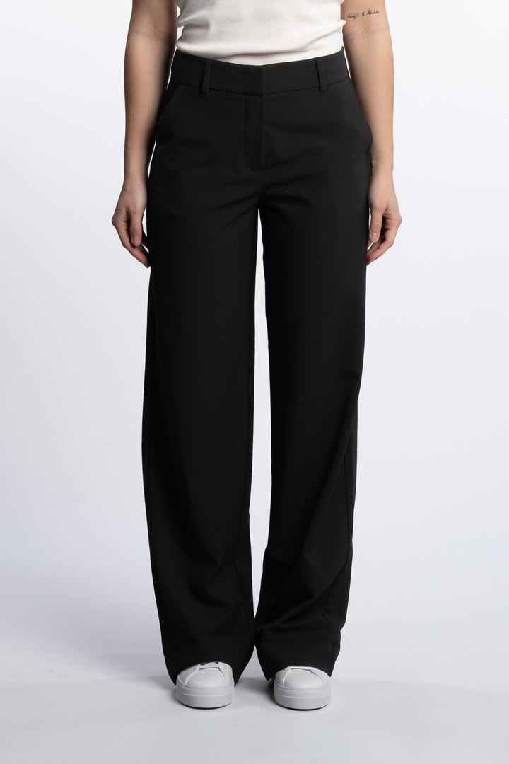 DenaFV Regular - Black